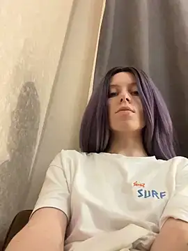 Snapshot of RinaMood chatting on December 20, 2024, 1:43 pm RinaMood online show from December 20, 2024, 1:43 pm