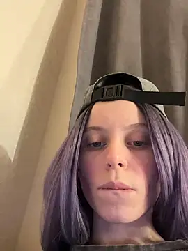 Snapshot of RinaMood chatting on December 30, 2024, 3:35 pm RinaMood online show from December 30, 2024, 3:35 pm