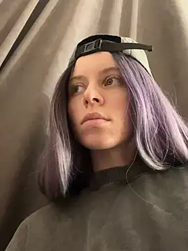 Snapshot of RinaMood chatting on January 6, 2025, 4:55 pm RinaMood online show from January 6, 2025, 4:55 pm