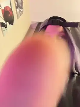 Snapshot of RinaMood chatting on January 25, 2025, 4:02 am RinaMood online show from January 25, 2025, 4:02 am