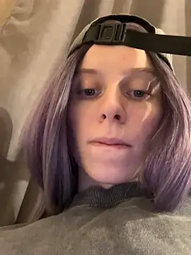 Snapshot of RinaMood chatting on January 25, 2025, 4:24 pm RinaMood online show from January 25, 2025, 4:24 pm