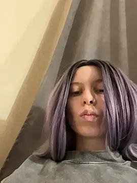 Snapshot of RinaMood chatting on February 25, 2025, 3:27 pm RinaMood online show from February 25, 2025, 3:27 pm