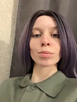 Snapshot of RinaMood chatting on March 6, 2025, 2:40 pm RinaMood online show from March 6, 2025, 2:40 pm