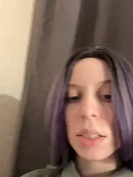 Snapshot of RinaMood chatting on March 7, 2025, 9:07 am RinaMood online show from March 7, 2025, 9:07 am