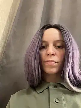 Snapshot of RinaMood chatting on March 7, 2025, 3:18 pm RinaMood online show from March 7, 2025, 3:18 pm