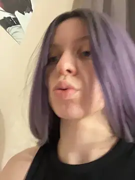 Snapshot of RinaMood chatting on March 13, 2025, 11:30 am RinaMood online show from March 13, 2025, 11:30 am