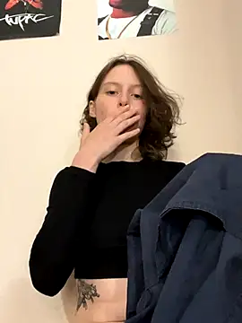 Snapshot of RinaMood chatting on September 12, 2025, 11:21 am RinaMood online show from September 12, 2025, 11:21 am