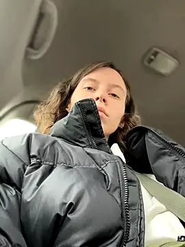 Snapshot of RinaMood chatting on October 13, 2025, 2:55 am RinaMood online show from October 13, 2025, 2:55 am