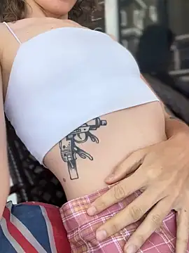 Snapshot of RinaMood chatting on November 23, 2025, 3:28 am RinaMood online show from November 23, 2025, 3:28 am