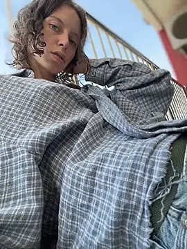 Snapshot of RinaMood chatting on November 27, 2025, 3:19 am RinaMood online show from November 27, 2025, 3:19 am