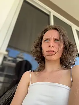 Snapshot of RinaMood chatting on November 30, 2025, 3:10 am RinaMood online show from November 30, 2025, 3:10 am