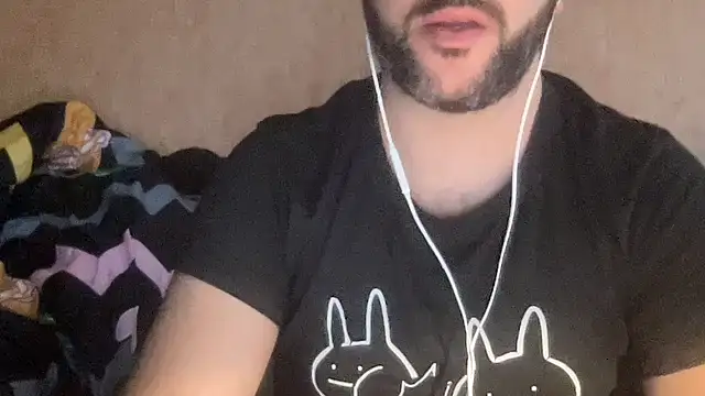 Snapshot of RedDante89 chatting on February 10, 2025, 3:53 pm RedDante89 online show from February 10, 2025, 3:53 pm