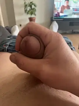 moi seul online show from December 11, 2024, 1:28 pm