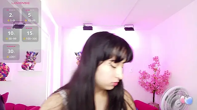 Miss dolly  online show from October 8, 2025, 12:36 pm