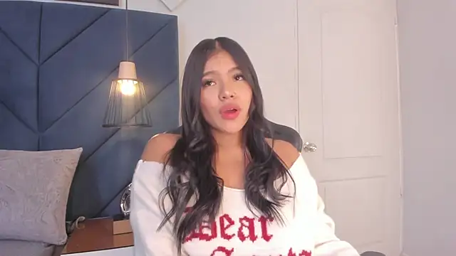 Snapshot of sarita_hills chatting on December 7, 2024, 7:27 am sarita hills online show from December 7, 2024, 7:27 am