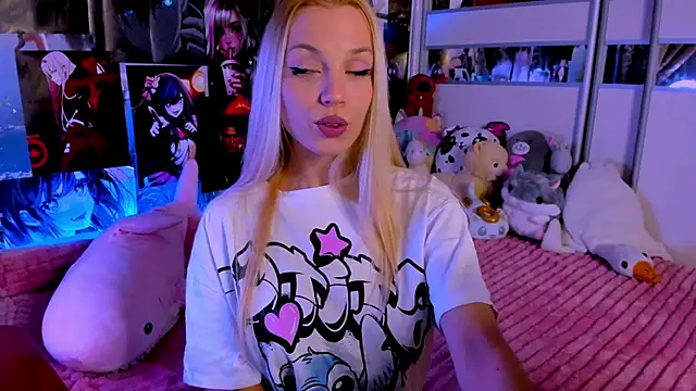 Cute  Pony online show from February 3, 2025, 9:29 pm