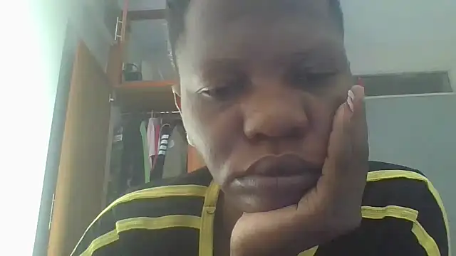 t-NaughtyLicia online show from December 3, 2025, 3:47 am