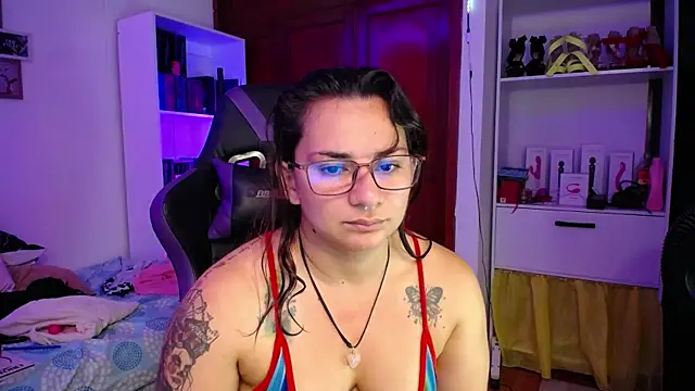 Amarantha 666 online show from December 14, 2024, 9:45 pm