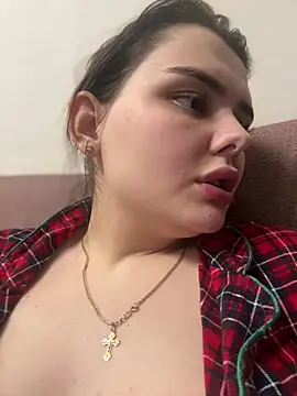 Snapshot of NikaMur chatting on February 3, 2025, 11:53 am NikaMur online show from February 3, 2025, 11:53 am
