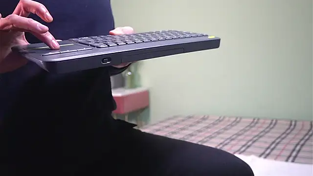 CelineConner online show from January 15, 2025, 5:08 am