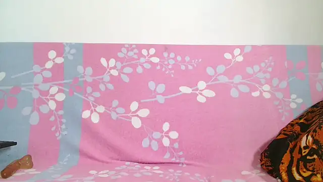 Andra Love online show from December 2, 2025, 11:34 pm