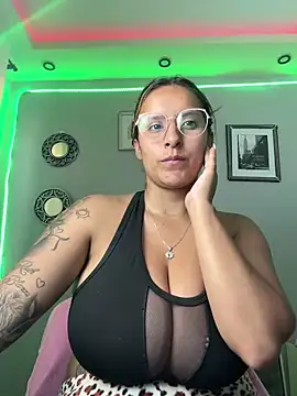 Seized lust online show from December 7, 2024, 2:46 pm