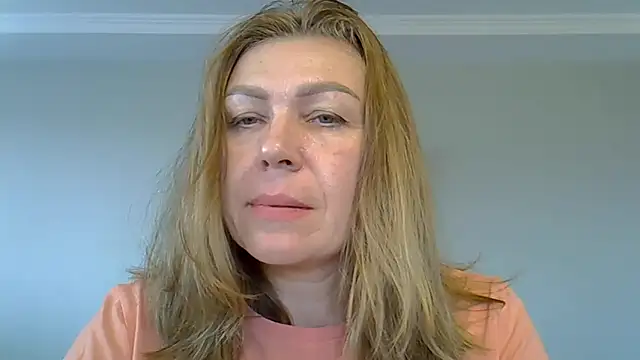 Snapshot of Alexandra-Rosee chatting on October 22, 2025, 7:08 am Alexandra-Rosee online show from October 22, 2025, 7:08 am