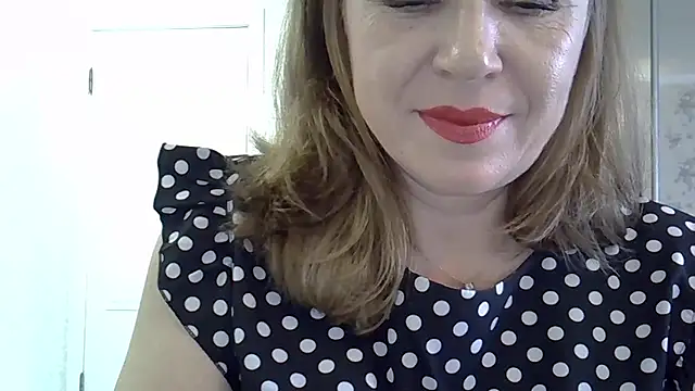 Snapshot of Alexandra-Rosee chatting on December 2, 2025, 6:41 am Alexandra-Rosee online show from December 2, 2025, 6:41 am