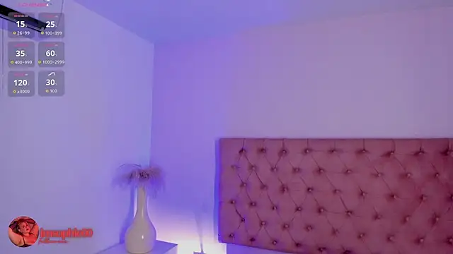 Snapshot of sophiarossee_ chatting on November 20, 2025, 12:16 pm sophiarossee online show from November 20, 2025, 12:16 pm