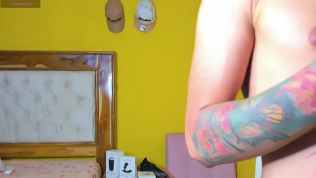 Snapshot of Edwars_03 chatting on January 24, 2025, 7:41 am Edwars 03 online show from January 24, 2025, 7:41 am