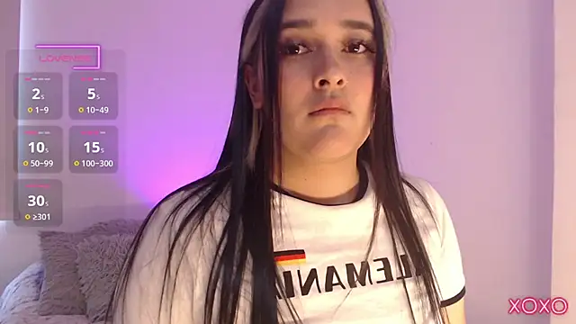 Snapshot of Megan_FE chatting on February 26, 2025, 1:30 pm Megan FE online show from February 26, 2025, 1:30 pm
