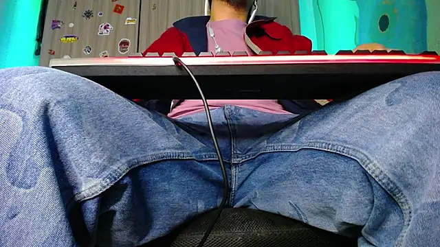 zacwatson  online show from January 15, 2025, 3:22 am