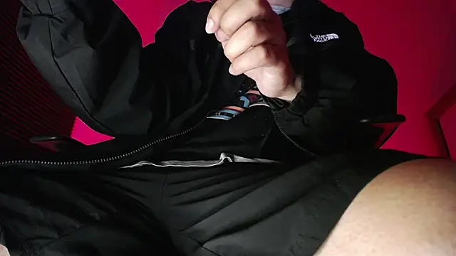 zacwatson  online show from October 27, 2025, 3:10 am