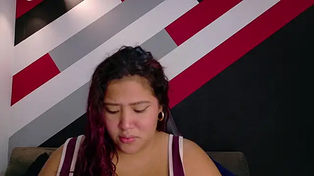 I am yours- online show from December 4, 2025, 11:41 am