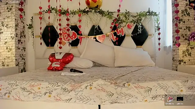 Snapshot of EmmaSanzz_ chatting on February 21, 2025, 2:38 pm EmmaSanzz online show from February 21, 2025, 2:38 pm