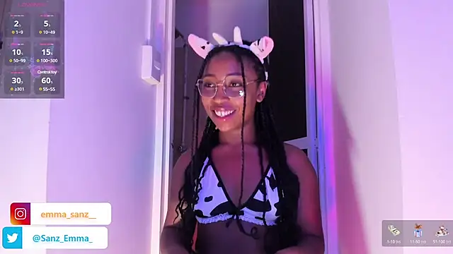 Snapshot of EmmaSanzz_ chatting on March 9, 2025, 11:36 am EmmaSanzz online show from March 9, 2025, 11:36 am