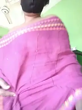 Snapshot of Kotha_-Moni chatting on December 3, 2024, 9:55 am Kotha -Moni online show from December 3, 2024, 9:55 am