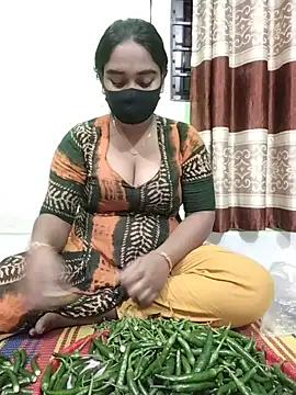 Snapshot of Kotha_-Moni chatting on December 26, 2024, 2:48 pm Kotha -Moni online show from December 26, 2024, 2:48 pm