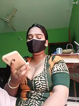 Snapshot of Kotha_-Moni chatting on January 18, 2025, 7:28 am Kotha -Moni online show from January 18, 2025, 7:28 am