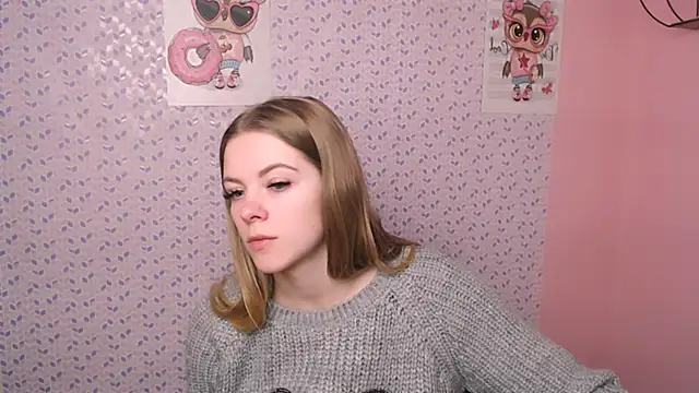 Snapshot of AliceFlirtt_ chatting on December 26, 2024, 2:05 pm AliceFlirtt online show from December 26, 2024, 2:05 pm