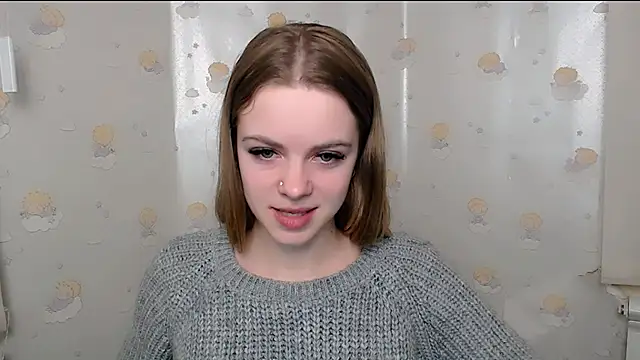 Snapshot of AliceFlirtt_ chatting on December 27, 2024, 2:01 pm AliceFlirtt online show from December 27, 2024, 2:01 pm