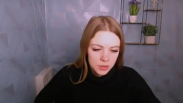 Snapshot of AliceFlirtt_ chatting on December 28, 2024, 10:58 am AliceFlirtt online show from December 28, 2024, 10:58 am