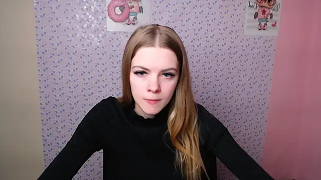 Snapshot of AliceFlirtt_ chatting on January 2, 2025, 1:30 pm AliceFlirtt online show from January 2, 2025, 1:30 pm