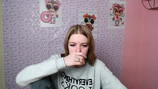 Snapshot of AliceFlirtt_ chatting on January 9, 2025, 2:29 pm AliceFlirtt online show from January 9, 2025, 2:29 pm