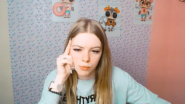 Snapshot of AliceFlirtt_ chatting on January 14, 2025, 8:41 am AliceFlirtt online show from January 14, 2025, 8:41 am