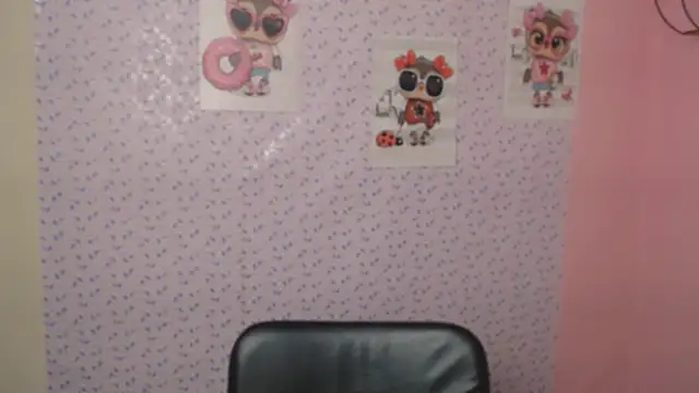 Snapshot of AliceFlirtt_ chatting on January 14, 2025, 3:15 pm AliceFlirtt online show from January 14, 2025, 3:15 pm