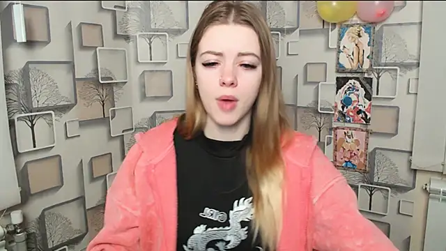 Snapshot of AliceFlirtt_ chatting on February 15, 2025, 7:49 am AliceFlirtt online show from February 15, 2025, 7:49 am