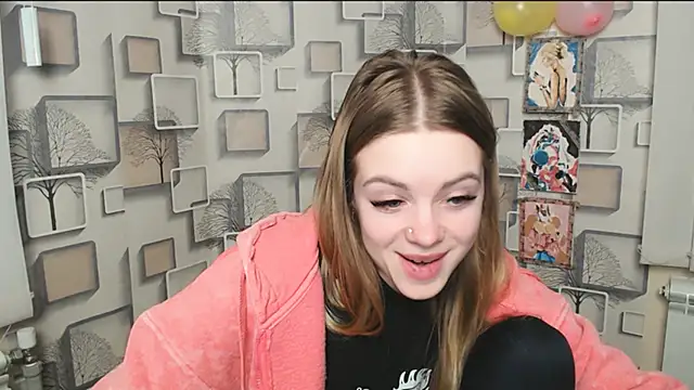 Snapshot of AliceFlirtt_ chatting on February 15, 2025, 10:55 am AliceFlirtt online show from February 15, 2025, 10:55 am