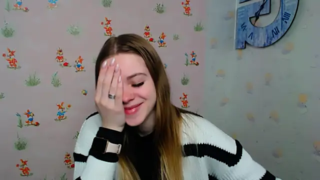 Snapshot of AliceFlirtt_ chatting on February 21, 2025, 3:10 pm AliceFlirtt online show from February 21, 2025, 3:10 pm