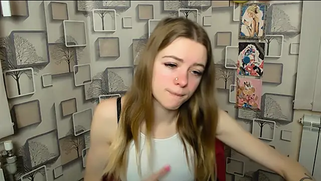 Snapshot of AliceFlirtt_ chatting on March 1, 2025, 8:13 am AliceFlirtt online show from March 1, 2025, 8:13 am